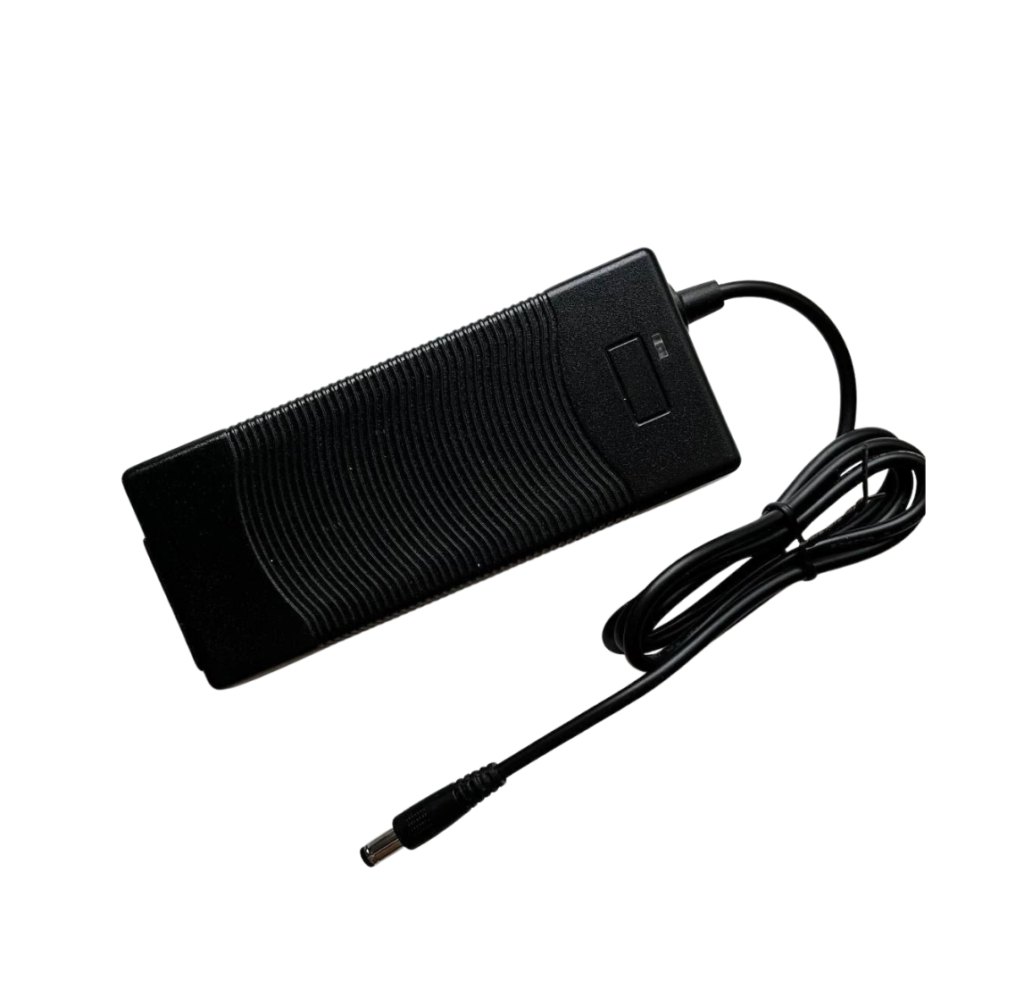 Chargeur 54,6V 2a dc bison 5,5